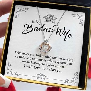 Crown Necklace Gift Set